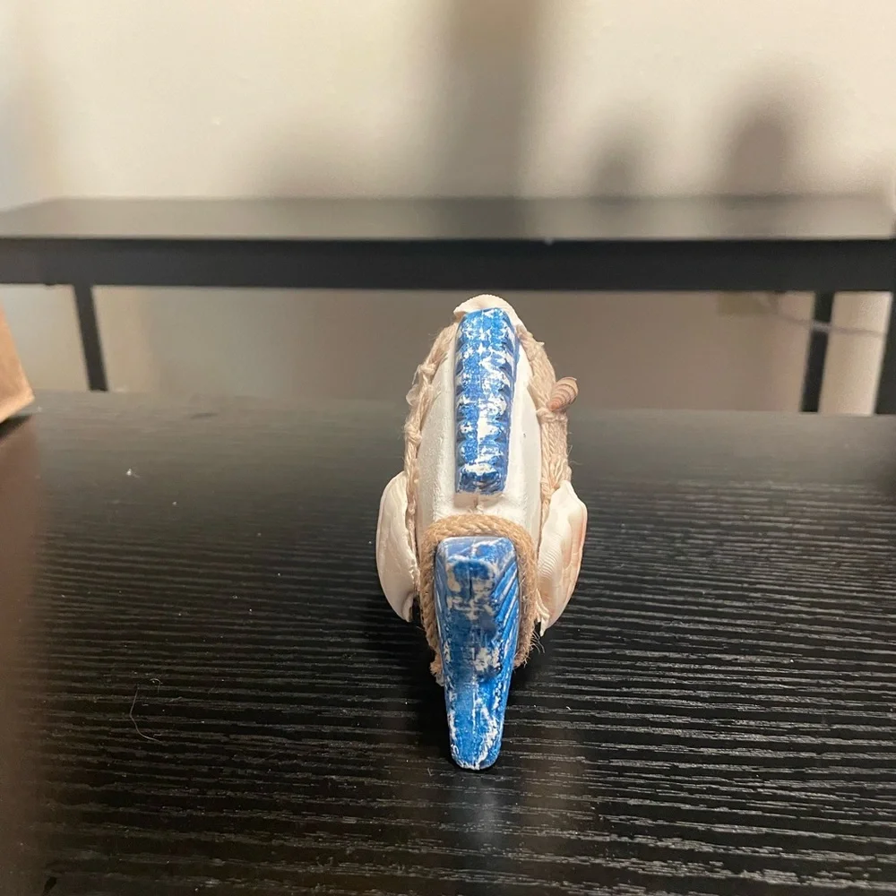 Handcrafted Blue and White Decorative Fish With Shells - Picture 5 of 6